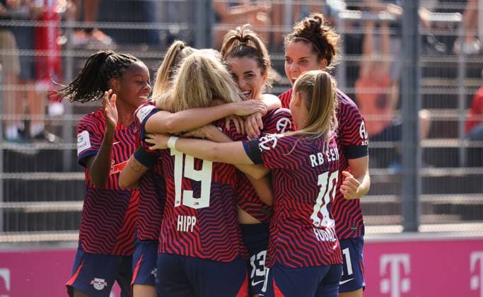 Goal celebration 1 1 by Sandra Starke Leipzig , 1 FC Köln RB Leipzig, Google Pixel Frauen Bundesliga, 1 Spieltag, Cologne, Germany, 17 09 2023