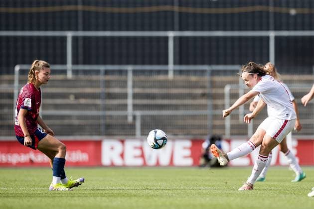 GOOGLE PIXEL Womens Bundesliga 1 FC Koeln RB Leipzig 17 09 2023 Lotta Cordes 1 FC Koeln, 6 GOOGLE PIXEL Womens Bundesliga, 1 FC Koeln RB Leipzig, Koeln, Franz Kremer Stadium on 17 09 2023 DFB REGULATIONS PROHIBIT ANY USE OF PHOTOGRAPHS AS IMAGE SEQUENCES AND OR QUASI VIDEO Copyright: xBEAUTIFULxSPORTS Wunderlx