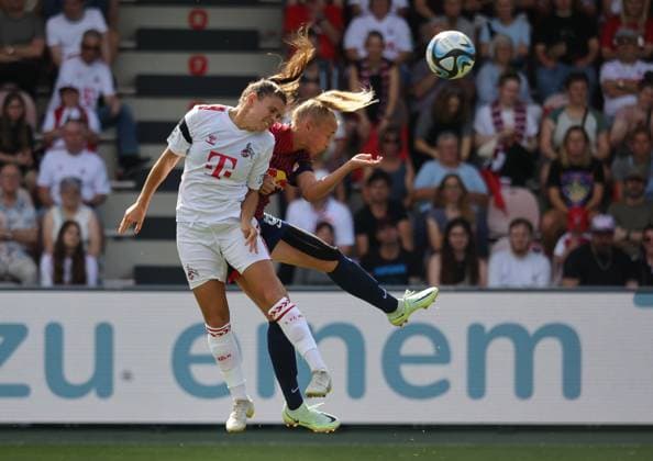 Martyna Wiankowska Cologne , Frederike Kempe Leipzig , 1 FC Cologne RB Leipzig, Google Pixel Frauen Bundesliga, 1 Spieltag, Cologne, Germany, 17 09 2023