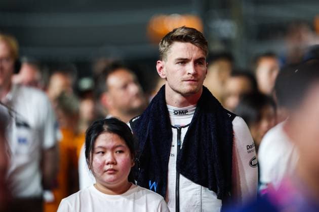 2 Logan Sargeant USA, Williams Racing , F1 Grand Prix of Singapore at Marina Bay Street Circuit on September 17, 2023 in Singapore, Singapore Photo by HOCH ZWEI Singapore Singapore