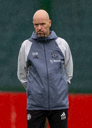 Football - UEFA Champions League - Group A - FC Bayern Munich v Manchester United, ManU FC - MD-1 MANCHESTER, ENGLAND - Tuesday, September 19, 2023: Manchester United s manager Erik ten Hag during a training session at Carrington ahead of the UEFA Champions League Group A match between FC Bayern Munich FC and Manchester United FC. MANCHESTER Carrington GREATER MANCHESTER ENGLAND  Copyright: xDavidxRawcliffex P2023-09-19-Bayern_Man_Utd_MD-1-3