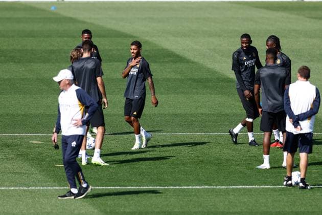 September 19, 2023: Vinicius Tobias looks on during the training day of Real Madrid to play the UEFA Champions League football match against Union Berlin at Ciudad Deportiva Real Madrid on September 19, 2023, in Valdebebas, Madrid, Spain. - ZUMAa181 20230919_zaa_a181_015 Copyright: xOscarxJ.xBarrosox
