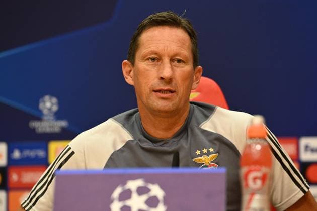 SOCCER - UEFA CL, Benfica vs RBS LISBON,PORTUGAL,19.SEP.23 - SOCCER - UEFA Champions League, group stage, SL Benfica vs Red Bull Salzburg, preview, press conference, PK, Pressekonferenz Benfica. Image shows head coach Roger Schmidt (Benfica).  GEPAxpictures xZedxJameson