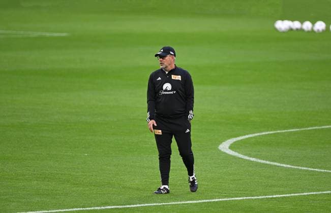 Football, men, season 2023 2024, Champions League Group C, 1 matchday , Real Madrid 1 FC Union Berlin, training Union the day before the match at the Bernabeu stadium, coach Urs Fischer 1 FC Union Berlin , 19 09 2023, Copyright: xMatthiasxKochx