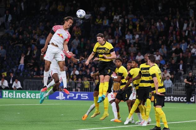 Bern RB Leipzig Champions League Bern, 19 09 2023, Wankdorf Stadium, Football , UEFA Champions League, Group G , Matchday 1, Young Boys Bern vs RB Leipzig , In picture penalty scene Yussuf Poulsen 9, RB Leipzig , Photo intended for editorial use only , UEFA regulations prohibit any use of photographs as image sequences and or quasi video ,