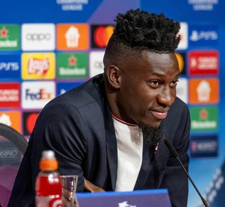 Andre Onana Goalkeeper Goalkeeper, Manchester United FC, 24 GER, Press conference before the match FC Bayern Muenchen vs Manchester United FC, Football, Championsleague, Season 2023 2024, 19 09 2023 DFL DFB REGULATES PROHIBIT ANY USE OF PHOTOGRAPHS as IMAGE SEQUENCES and or QUASI VIDEO GER, Press conference before the match FC Bayern Muenchen vs Manchester United FC, Football, Championsleague, Season 2023 2024, 19 09 2023 Muenchen Copyright: xEibner-Pressefoto HeikexFeinerx EP_HFR