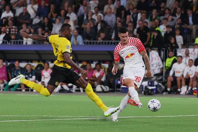 Bern RB Leipzig Champions League Bern, 19 09 2023, Wankdorf Stadion, Football , UEFA Champions League, Group G , Matchday 1, Young Boys Bern vs RB Leipzig , In picture Goal for Leipzig, Benjamin Sesko 30, RB Leipzig scores to 1 3 , Photo intended for editorial use only , UEFA regulations prohibit any use of photographs as image sequences and or quasi video ,