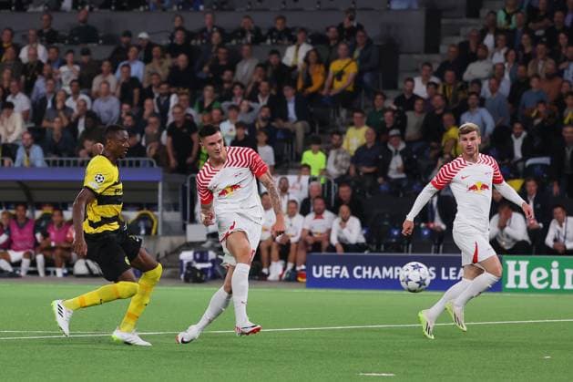 Bern RB Leipzig Champions League Bern, 19 09 2023, Wankdorf Stadion, Football , UEFA Champions League, Group G , Matchday 1, Young Boys Bern vs RB Leipzig , In picture Goal for Leipzig, Benjamin Sesko 30, RB Leipzig scores to 1 3 , Photo intended for editorial use only , UEFA regulations prohibit any use of photographs as image sequences and or quasi video ,