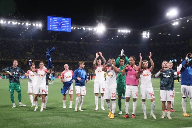 Bern RB Leipzig Champions League Bern, 19 09 2023, Wankdorf Stadium, Football , UEFA Champions League, Group G , Matchday 1, Young Boys Bern vs RB Leipzig , In picture victory cheer RB Leipzig , Photo intended for editorial use only , UEFA regulations prohibit any use of photographs as image sequences and or quasi video ,