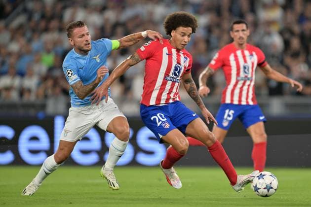 Foto Alfredo Falcone LaPresse 19 Settembre 2023 - Roma, Italia - calcio - Lazio vs Atletico Madrid - Champions League 20223 2024 - Fase a gironi Gruppo E - Stadio Olimpico. Nella foto: Ciro Immobile (SS Lazio), Axel Witsel (Atletico Madrid) Foto Alfredo Falcone LaPresse SEPTEMBER 19, 2023 Rome, Italy - sport, soccer - Lazio vs Club Atl& xe9;tico de Madrid - Champions League 20223 2024 - Group Stage Group E - Olimpic Stadium. In the pic: Ciro Immobile (SS Lazio), Axel Witsel (Atletico Madrid)  Copyright: xAlfredoxFalcone LaPressex