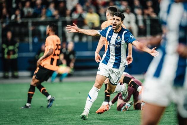 Soccer men season 2023 2024 Champions League Group H 1 matchday Shakhtar Donetsk UKR vs FC Porto PRT 19 09 2023 Mehdi Taremi 9, FC Porto cheers his goal Hamburg Volksparkstadion Hamburg Germany