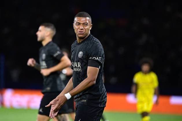 Attitude - Deception de Kylian Mbappe ( 7 - PSG ) - FOOTBALL : Paris Saint Germain vs Borussia Dortmund - Ligue des Champions - 19 09 2023 FedericoPestellini Panoramic 