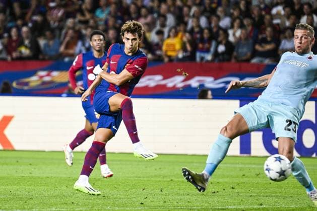 Barcelona s Joao Felix and Antwerp s Toby Alderweireld pictured in action during a soccer game between Spanish FC Barcelona, Barca and Belgian Royal Antwerp FC, on Tuesday 19 September 2023 in Barcelona, Spain, on day 1 of the Champions League group stage, in group H. TOM GOYVAERTS TomxGoyvaerts  x74453992x