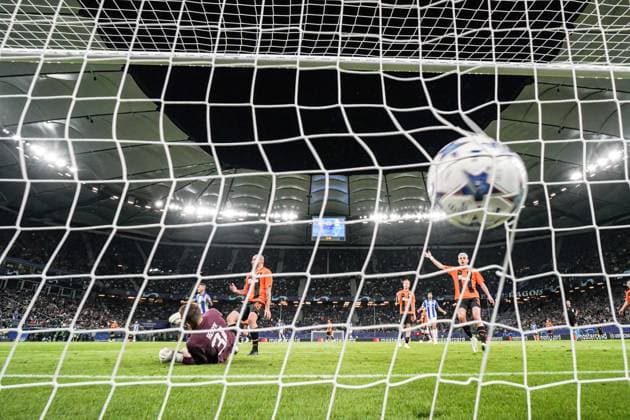 Goal to 0 1 Galeno FC Porto, 13 , Remtote, back goal GER, Shakhtar Donetsk vs FC Porto, Football, Champions League, Group H, Matchday 1, Season 2023 2024, 19 09 2023 GER, Shakhtar Donetsk vs FC Porto, Football, Champions League, Group H, Matchday 1, Season 2023 2024, 19 09 2023 Hamburg Copyright: xEibner-Pressefoto MarcelxvonxFehrnx EP_MFN