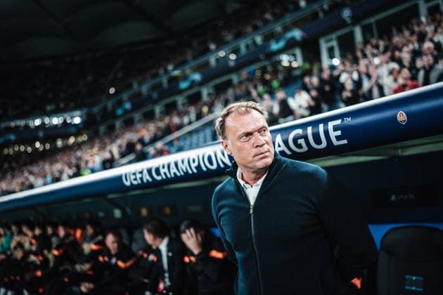Soccer men season 2023 2024 Champions League Group H 1 matchday Shakhtar Donetsk UKR vs FC Porto PRT 19 09 2023 coach Patrick van Leeuwen Shakhtar Donetsk Hamburg Volksparkstadion Hamburg Germany