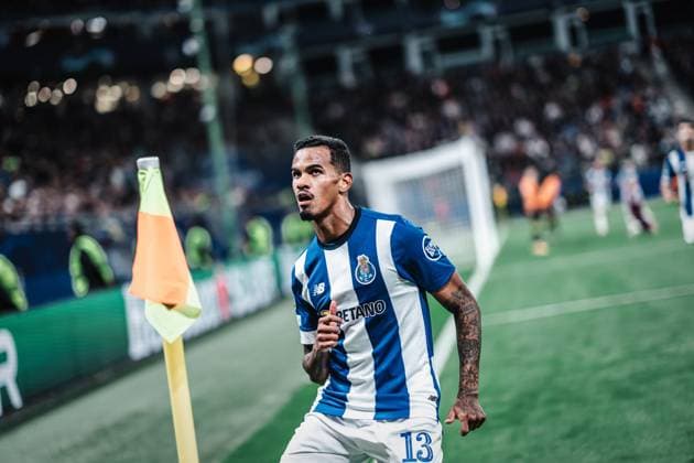 Soccer men season 2023 2024 Champions League Group H 1 matchday Shakhtar Donetsk UKR vs FC Porto PRT 19 09 2023 Galeno 13, FC Porto celebrates after his goal Hamburg Volksparkstadion Hamburg Germany