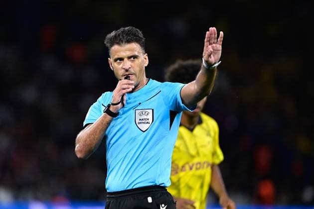 Jesus Gil Manzano ( arbitre ) FOOTBALL : Paris Saint Germain vs Borussia Dortmund - Ligue des Champions - 19 09 2023 FedericoPestellini Panoramic 