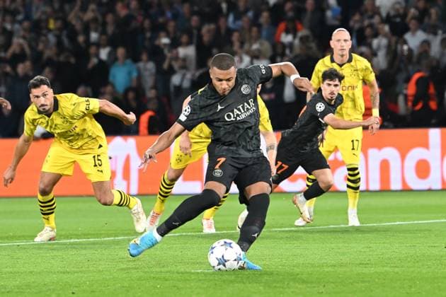 Paris, Parc des Princes, 19 09 23, GER, Men, UEFA Champions League, 2023 2024 season, Paris Saint Germain Borussia Dortmund picture Kylian MBAPPE Paris makes the goal 1 0 Only for editorial use UEFA regulations prohibit any use of photographs as image sequences and or quasi video France