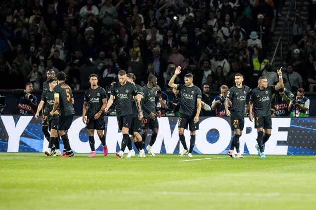 UEFA Champions League FC Paris Saint Germain Borussia Dortmund 19 09 2023 Cheers to 1 0 by Kylian Mbappé FC Paris Saint Germain, 7 UEFA Champions League FC Paris Saint Germain Borussia Dortmund, Paris, Parc des Princes on 19 09 2023 Copyright: xBEAUTIFULxSPORTS Wunderlx