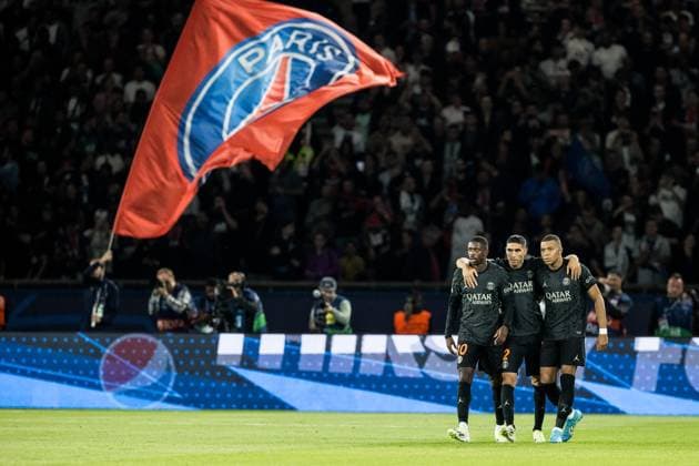 UEFA Champions League FC Paris Saint Germain Borussia Dortmund 19 09 2023 cheer to 1 0 by Kylian Mbappé FC Paris Saint Germain, 7 Ousmane Dembele FC Paris Saint Germain, 10 , Achraf Hakimi FC Paris Saint Germain, 2 with Mbappe UEFA Champions League FC Paris Saint Germain Borussia Dortmund, Paris, Parc des Princes on 19 09 2023 Copyright: xBEAUTIFULxSPORTS Wunderlx