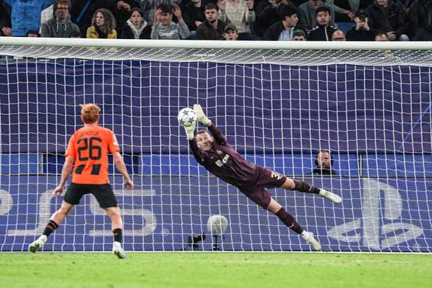 Artur Rudko Shakhtar Donetsk, 01 haelt goal shot GER, Shakhtar Donetsk vs FC Porto, Football, Champions League, Group H, Matchday 1, Season 2023 2024, 19 09 2023 GER, Shakhtar Donetsk vs FC Porto, Football, Champions League, Group H, Matchday 1, Season 2023 2024, 19 09 2023 Hamburg Copyright: xEibner-Pressefoto MarcelxvonxFehrnx EP_MFN