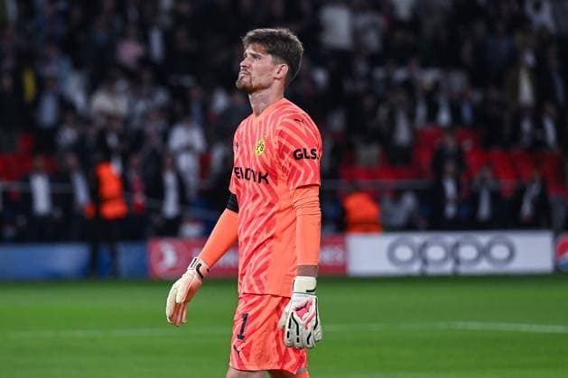 19 09 2023, Football, Champions League, 1 matchday, 2023 2024 season, Paris St Germain Borussia Dortmund, Goalkeeper Gregor Kobel Borussia Dortmund xRHR PHOTO TKx Copyright: RHR-FOTOx RHR-FOTO TK