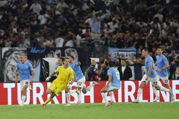 UEFA Champions League SS Lazio vs Atletico Madrid Lazio s Italian goalkeeper Ivan Provedel celebrates after scoring a goal at Atletico Madrid during the UEFA Champions League match SS Lazio vs Atletico Madrid at Olimpico Stadium on September 19, 2023, in Rome. ABPH5735 Copyright: xAntonioxBalascox