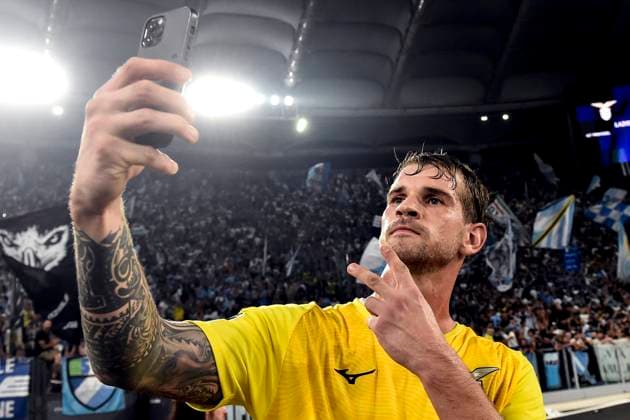 Ivan Provedel of SS Lazio takes a selfie at the end of the the Champions League Group E football match between SS Lazio and Atletico Madrid at Olimpico stadium in Rome (Italy), September 19th, 2023. Lazio s goalkeeper scored the goal of 1-1 for his side. andreaxstaccioli