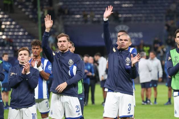 19 09 2023, xgox, football UEFA Champions League, Shakhtar Donetsk FC Porto emspor, v l Toni Martinez Porto, 29 , Pepe Porto, 3 cheering about the victory, cheering after the end of the game DFL DFB REGULATES PROHIBIT ANY USE OF PHOTOGRAPHS as IMAGE SEQUENCES and or QUASI VIDEO Hamburg