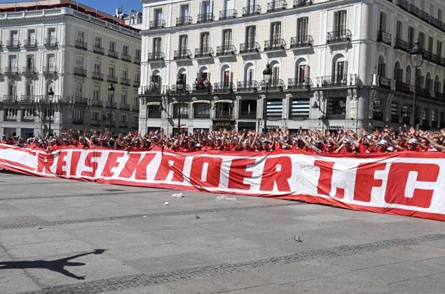 Football, men, 2023 2024 season, Champions League Group C, 1 matchday , Real Madrid 1 FC Union Berlin, Union fans in the city on the Puerta del Sol, travel squad, 20 09 2023, Copyright: xMatthiasxKochx