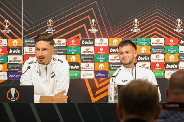 SOCCER - UEFA EL, LASK vs Liverpool LINZ,AUSTRIA,20.SEP.23 - SOCCER - UEFA Europa League, group stage, Linzer ASK vs Liverpool FC, preview, press conference, PK, Pressekonferenz LASK. Image shows Robert Zulj (LASK) and Sascha Horvath (LASK).  GEPAxpictures xManuelxBinder