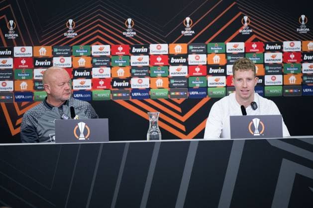 230920 Per Mathias Hogmo and Samuel Gustafson of Häcken of Häcken during a press meeting ahead of the UEFA Europa League match against Bayer 04 Leverkusen on September 20, 2023 in Leverkusen Photo Daniel Stiller BILDBYRAN code DS DS0333 fotboll football soccer fotball uefa europa league träning practice training häcken bbeng  Copyright: DANIELxSTILLER BB230920DS006
