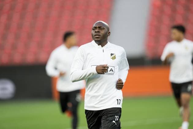 230920 Edward Chilufya of Häcken during a press conference ahead of the UEFA Europa League match against Bayer 04 Leverkusen on September 20, 2023 in Leverkusen Photo Daniel Stiller BILDBYRAN code DS DS0333 football soccer football uefa europa league training practice training häcken bbeng  Copyright: DANIELxSTILLER BB230920DS010