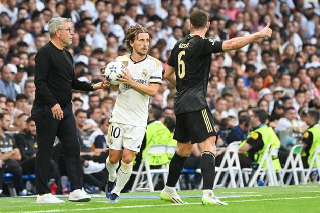 Football, men, season 2023 2024, Champions League Group C, 1 matchday , Real Madrid 1 FC Union Berlin, f l coach Urs Fischer 1 FC Union Berlin , Luka Modric Real Madrid and Robin Gosens 1 FC Union Berlin , 20 09 2023, Copyright: xMatthiasxKochx