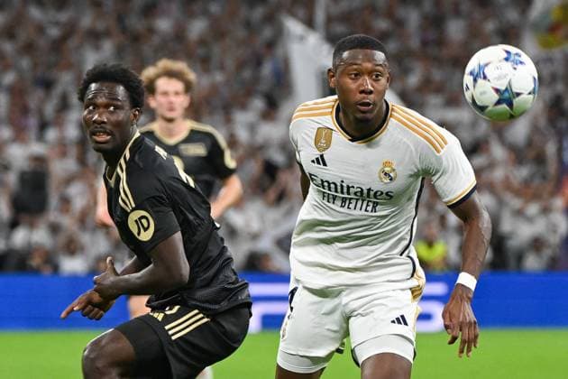 Football, men, season 2023 2024, Champions League Group C, 1 matchday , Real Madrid 1 FC Union Berlin, v l David Datro Fofana 1 FC Union Berlin and David Alaba Real Madrid in duel, battle for the ball, 20 09 2023, Copyright: xMatthiasxKochx