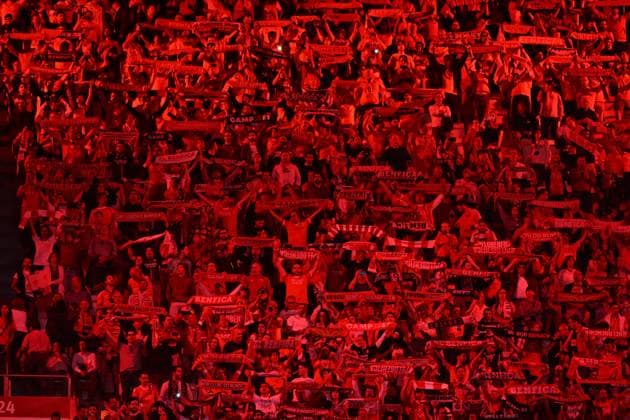 Sport Bilder des Tages SOCCER - UEFA CL, Benfica vs RBS LISBON,PORTUGAL,20.SEP.23 - SOCCER - UEFA Champions League, group stage, SL Benfica vs Red Bull Salzburg. Image shows fans of Benfica.  GEPAxpictures xZedxJameson