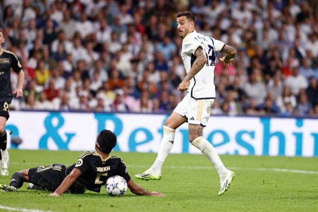 September 20, 2023, MADRID, MADRID, SPAIN: Joselu Mato of Real Madrid and Danilho Doekhi of Union Berlin (possible penalty not reviewed by the VAR) during the UEFA Champions League, Group C, football match played between Real Madrid and Union Berlin at Santiago Bernabeu stadium on September 20, 2023, in Madrid, Spain. MADRID SPAIN - ZUMAa181 20230920_zaa_a181_108 Copyright: xOscarxJ.xBarrosox