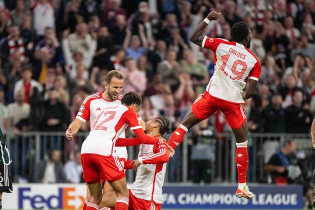 Goal scorer Leroy Sane FC Bayern Muenchen , Jamal Musiala, Harry Kane and Alphonso Boyle Davies FC Bayern Muenchen Germany, Munich, 20 09 2023, Football, UEFA Champions League FC Bayern Muenchen vs Manchester United, 2023 2024 season, Match Day 1, Allianz Arena Foto A2 Bildagentur Peter Hartenfelser