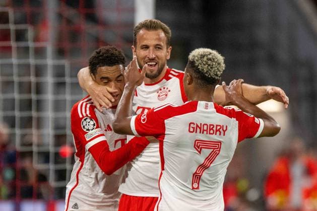 Goalscorer Serge Gnabry FC Bayern Muenchen , Jamal Musiala and Harry Kane FC Bayern Muenchen Germany, Muenchen, 20 09 2023, Football, UEFA Champions League FC Bayern Muenchen vs Manchester United, 2023 2024 season, Match Day 1, Allianz Arena Foto A2 Bildagentur Peter Hartenfelser