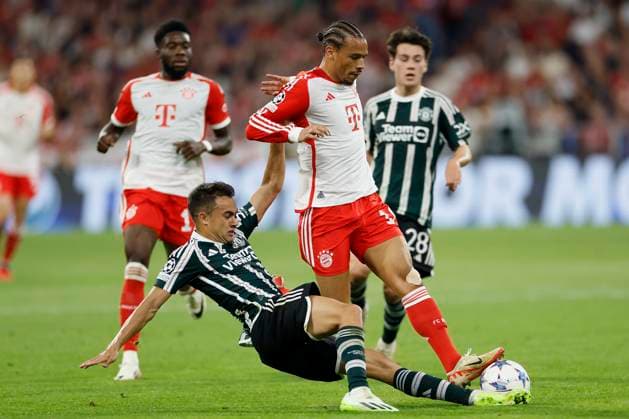 v li Sergio Reguilon Manchester United, 15 and Leroy Sane FC Bayern Muenchen, 10 , Soccer, Uefa Champions League, Bayern Munich Manchester United on 20 9 2023 at Allianz Arena in Munich DFL REGULATES PROHIBIT ANY USE OF PHOTOGRAPHS AS IMAGE SEQUENCES AND OR QUASI VIDEO Copyright: HMBxMedia xHeikoxBecker