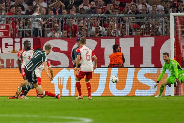 Bayern Munich v Manchester United, ManU Champions League 20 09 2023. Goal 1-2 Rasmus Hojlund (11) of Manchester United scores a goal during the Champions League match between Bayern Munich and Manchester United at Allianz Arena, Munich, Germany on 20 September 2023. Editorial use only , Copyright: xNigelxKeenex PSI-18044-0034