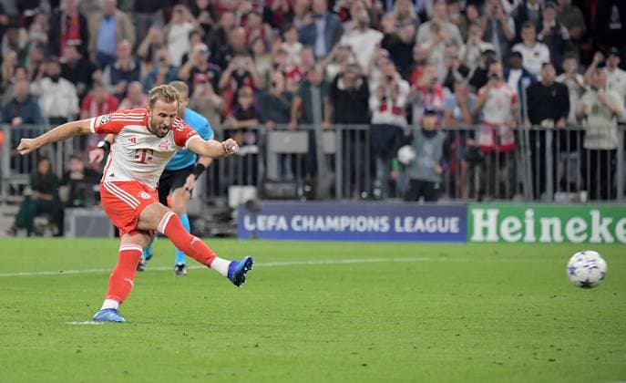 20 09 2023, xemx, football UEFA Champions League, FC Bayern Muenchen Manchester United emspor, v l Harry Kane FC Bayern Muenchen Goal scored, scores the goal to 3 1 DFL DFB REGULATIONS PROHIBIT ANY USE OF PHOTOGRAPHS as IMAGE SEQUENCES and or QUASI VIDEO Muenchen
