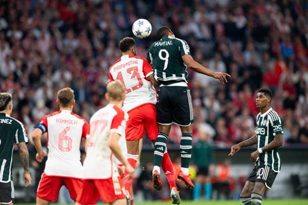 MONACHIUM 20.09.2023 MECZ FAZA GRUPOWA UEFA LIGA MISTRZOW 2023 2024 --- GROUP STAGE UEFA CHAMPIONS LEAGUE MATCH: BAYERN MUNICH - Manchester United, ManU Eric Maxim Choupo-Moting , Anthony Martial FOT. PAWEL LIPNICKI 400mm.pl NEWSPIX.PL --- Newspix.pl  200923Img2627
