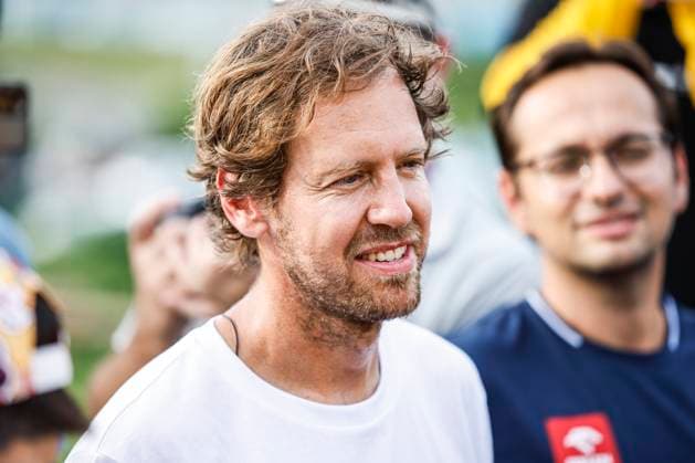 VETTEL Sebastian, former F1 driver Buzzing Corner project in support of biodiversity of bee during the 2023 Formula 1 Lenovo Japanese Grand Prix, 16th round of the 2023 Formula One World Championship, WM, Weltmeisterschaft from September 22 to 24, 2023 on the Suzuka International Racing Course, in Suzuka - F1 - JAPANESE GRAND PRIX 2023 DPPI Panoramic  00123036__R3_3262