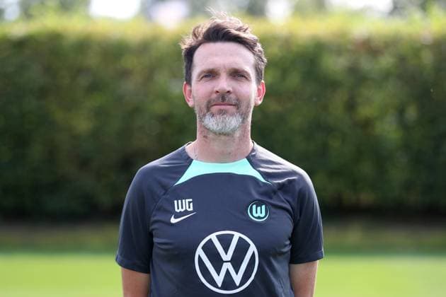 VfL Wolfsburg Wolfsburg, 20 09 2023, FOOTBALL VfL Wolfsburg, 1 Bundesliga, season 2023 24 photo session, conditioning coach Walter Gfrerer VfL Wolfsburg Wolfsburg