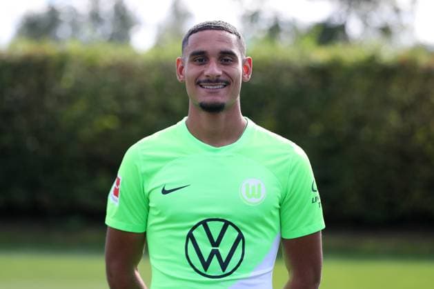 VfL Wolfsburg Wolfsburg, 20 09 2023, FOOTBALL VfL Wolfsburg, 1 Bundesliga, season 2023 24 photo session, Maxence Lacroix VfL Wolfsburg Wolfsburg