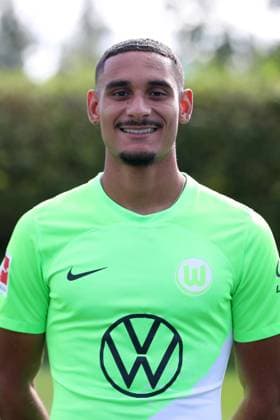 VfL Wolfsburg Wolfsburg, 20 09 2023, FOOTBALL VfL Wolfsburg, 1 Bundesliga, season 2023 24 photo session, Maxence Lacroix VfL Wolfsburg Wolfsburg