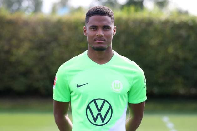 VfL Wolfsburg Wolfsburg, 20 09 2023, FOOTBALL VfL Wolfsburg, 1 Bundesliga, season 2023 24 photo session, Amin Sarr VfL Wolfsburg Wolfsburg