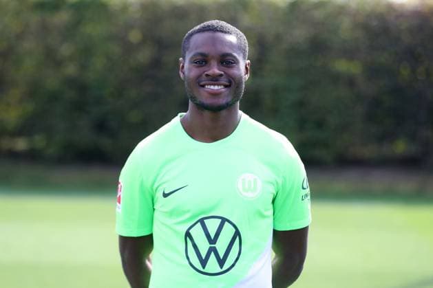 VfL Wolfsburg Wolfsburg, 20 09 2023, FOOTBALL VfL Wolfsburg, 1 Bundesliga, season 2023 24 photo opportunity, Ridle Baku VfL Wolfsburg Wolfsburg