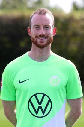 VfL Wolfsburg Wolfsburg, 20 09 2023, FOOTBALL VfL Wolfsburg, 1 Bundesliga, season 2023 24 photo session, Maximilian Arnold VfL Wolfsburg Wolfsburg